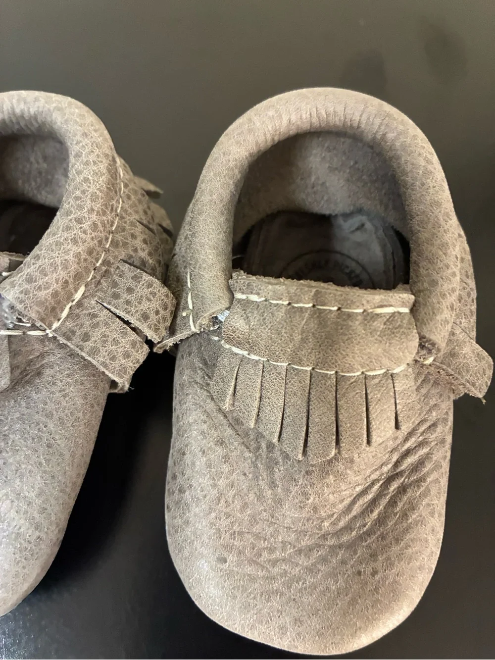 Freshly Picked Baby Shoes Moccasins grey- Size 2
